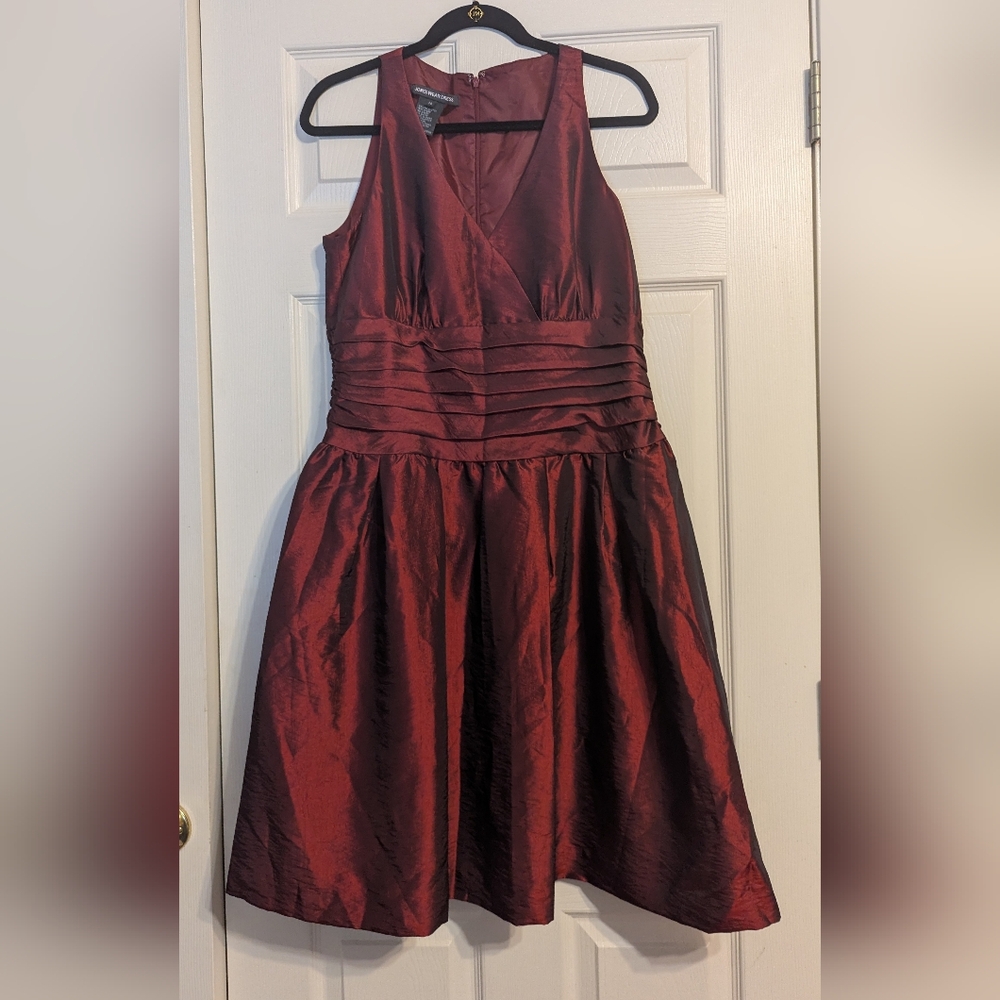 Jones Wear Red Burgundy Dress EUC
